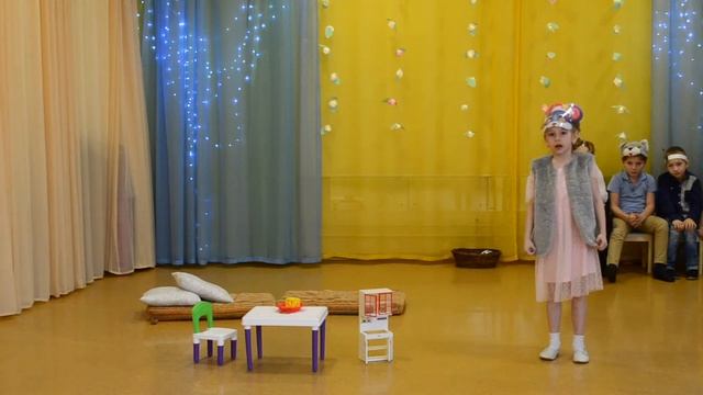 Весенний праздник посвященный женскому дню 8 МАРТА! ГБОУ "Школа 2030/3" группа №4 смотреть онлайн