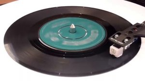 Chubby Checker - Let's Twist Again - Vinyl Play