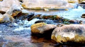 Большая девочка устала