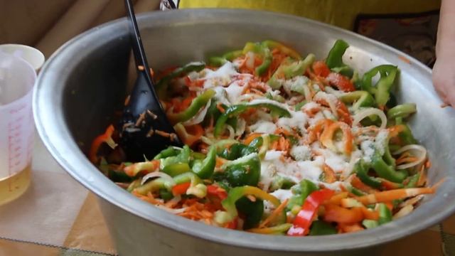 Оригинальный салат из Зеленых Помидоров.