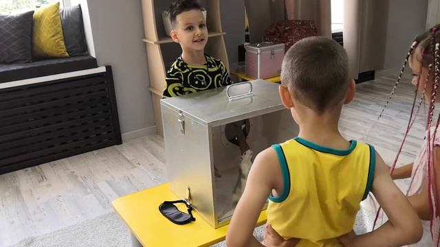 День Рождения Руслана в стиле YouTube смотреть онлайн