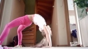 Учю вставать на мостик