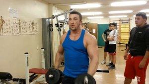 прокачка передней дельты с супинацией