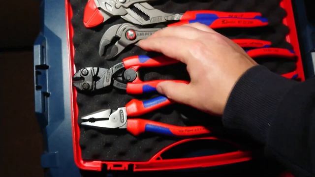 KNIPEX Tools Kit - набор для домашнего мастера.