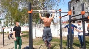Подтягивания на турнике +24кг -17 раз.Силовое троеборье