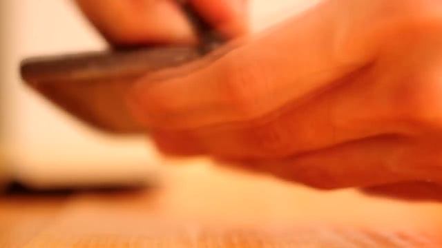 КАК БЫСТРО ЗАРЯДИТЬ ТЕЛЕФОН?