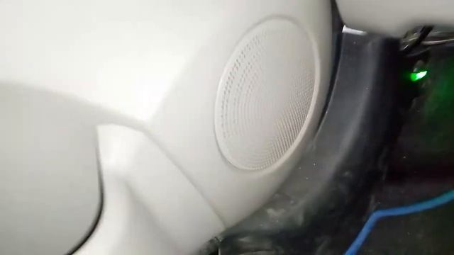 Datsun Go Plus Anniversary Model 2017-18 Stereo Bluetooth Music system Test смотреть онлайн