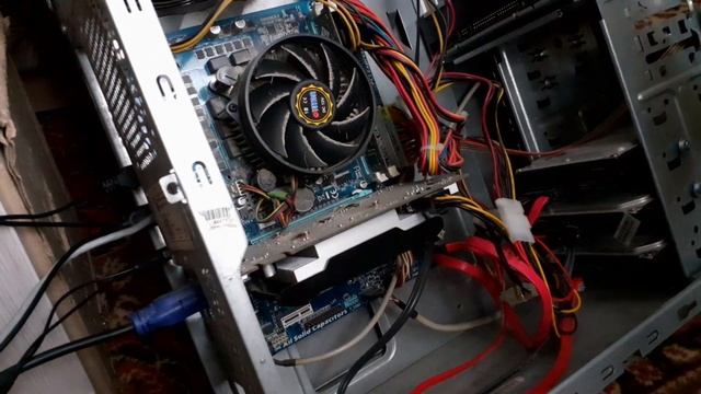 Компьютер не видит жесткий диск РЕМОНТ дома РЕШЕНО смотреть онлайн