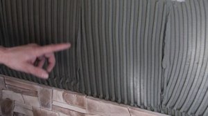Укладка камня на плиточный клей / Отделка искусственным камнем
