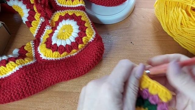 Сапожки Лапатошки. вязание крючком и спицами. 1 часть
