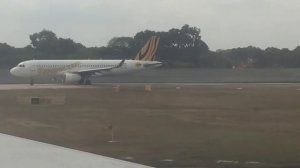 Takeoff from Singapore Changi Airport (SIN) / Взлёт из аэрапорта Чанги Сингапур (SIN)