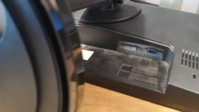 Monitor Samsung 2243BW смотреть онлайн