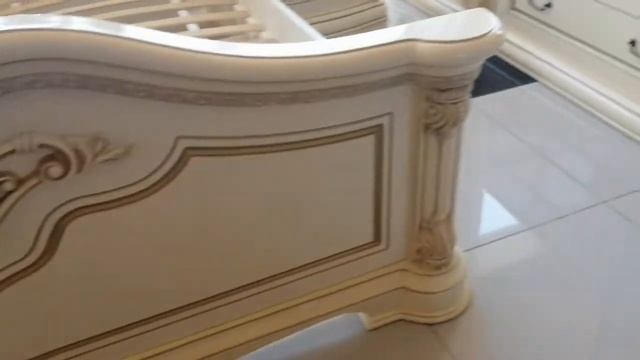 Спальня Габриэлла с 4 дверным шкафом Крем глянец Эра мебель.