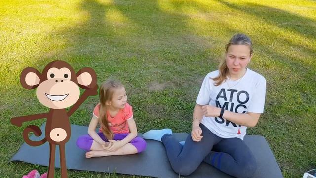 Йога челлендж с сестрой / Extreme Yoga Challenge !