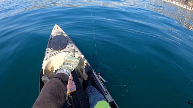 Ловля камбалы на джиг морская рыбалка с каяка angler pro.