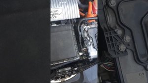 Приус 30. После чистка ЕГР и замена свечи.