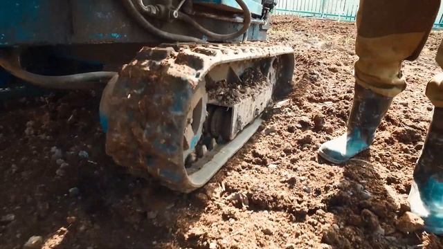 Скважина на воду в Туле и области. КАК бурят СКВАЖИНЫ мощной малогабаритной техникой?