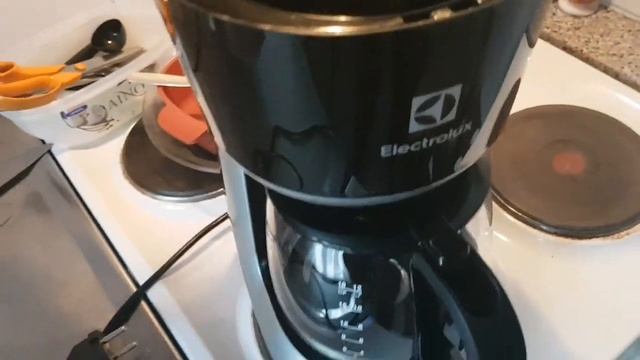 Nyt saa kahvia taas. смотреть онлайн