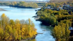 Моё детство босоногое навсегда осталось там