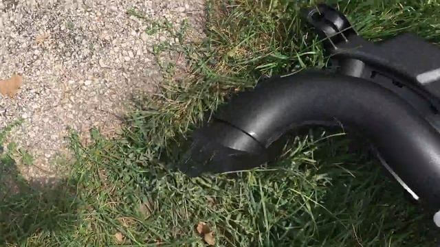 How to Change an Air Filter (2013-2019 Nissan Sentra) смотреть онлайн