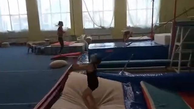 ДВОРЕЦ СПОРТА :)??