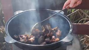 САМОЕ ВКУСНОЕ ЖАРЕННОЕ МЯСО - ЭТО БАРАНИНА И КАРТОШКА ФРИ В УЗБЕКСКОМ КАЗАНЕ