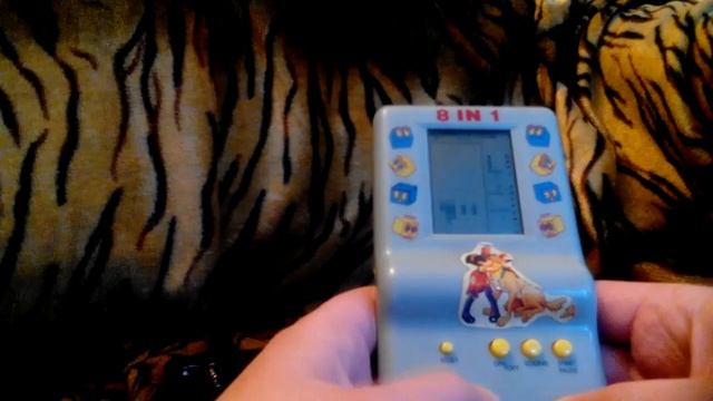 И снова восьмиигровка на базе Е88. Какие сюрпризы преподносят такие тетрисы? смотреть онлайн