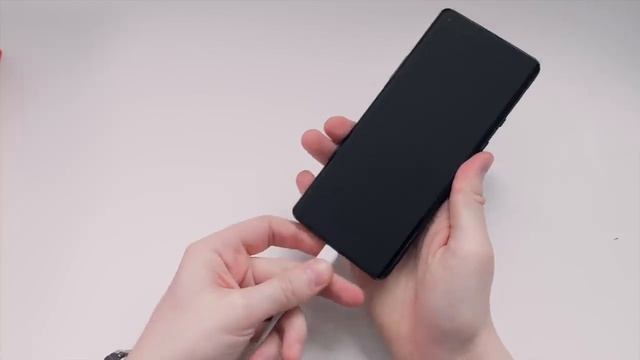Купил OnePlus 8 Pro за 70 000₽ — 4 за и 4 против! Все еще лучший Android?