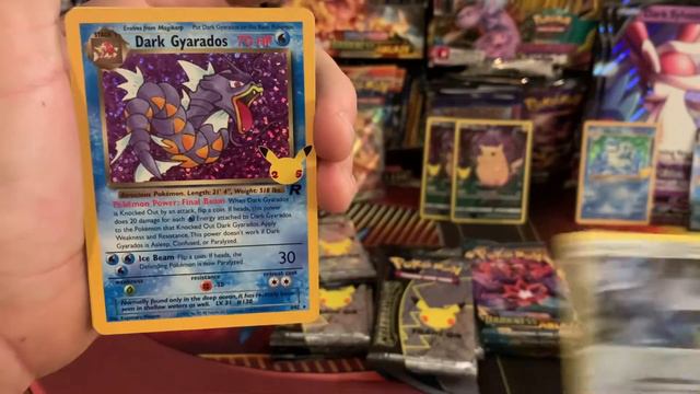 5 CELEBRATIONS BOXES! DARK SYLVEON V! POKEMON OPENING! FREE TCGO CODES! Opening packs n chillin смотреть онлайн