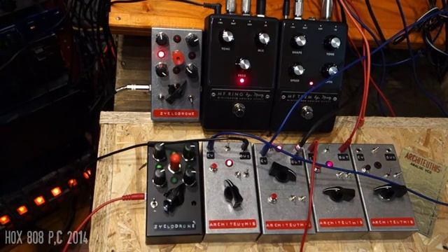 ARCHITEUTHIS ANALOG DRONE VCO PART 2 DRONE MACHINE Goes Through MOOG MF RING And MF TREM