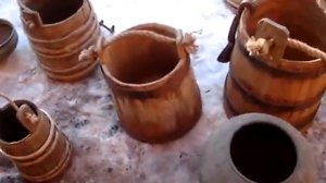 Ведро деревянное старинное, ушат деревянный. Ведерки долблёные старые.