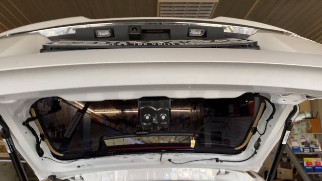 Установка электропривода в Haval F7x от RealZvuk.ru смотреть онлайн