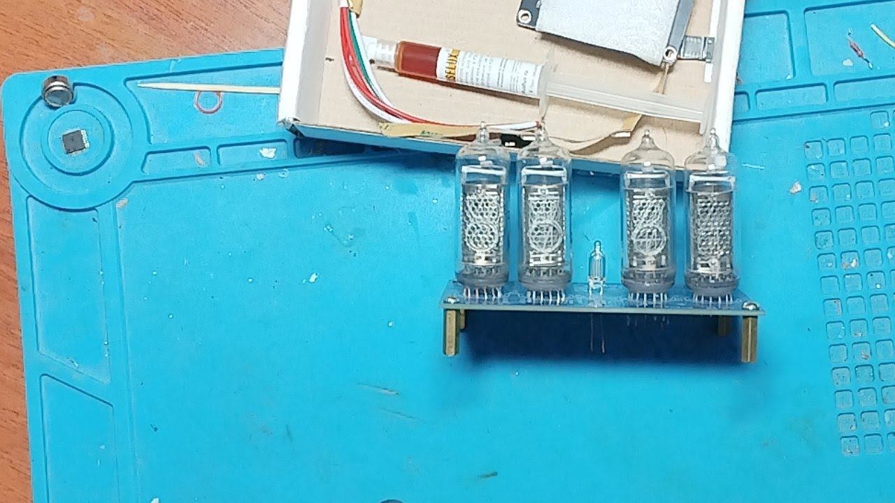 Паяем Часы смотреть онлайн