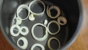Тушенка из рыбы в мультиварке