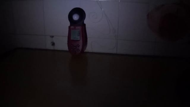 Отличный наключный фонарик Nitecore Tube