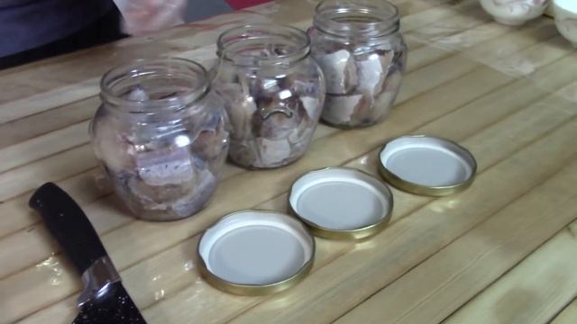 Консерва из минтая в домашних условиях.Вкусный рецепт.#консервыизминтая#консерваизминтая смотреть онлайн