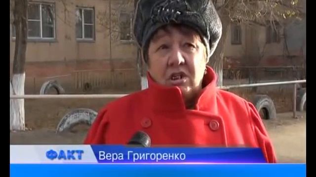 Жильцы микрорайона «воюют» за место в своем дворе смотреть онлайн