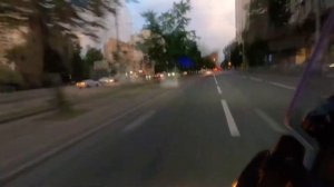 Honda Africa Twin 1100D. вечером по городу