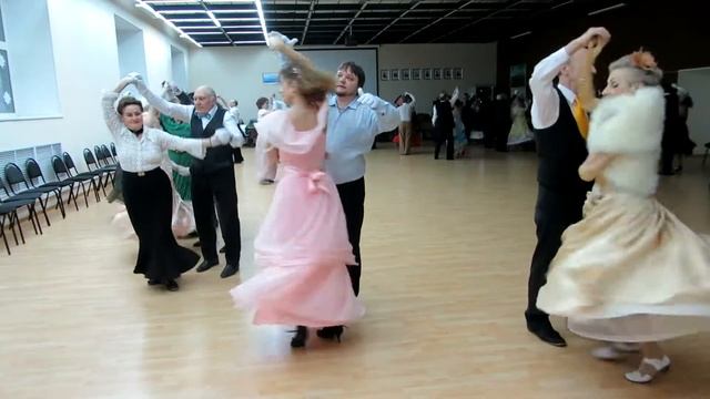 Па д'Эспань. Рождественский бал на Авиамоторной 6 января 2018 г. смотреть онлайн