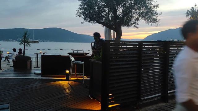 Саксафон смотреть онлайн