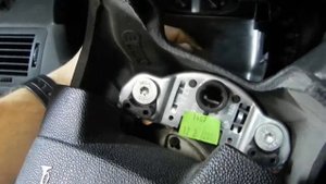 КАК СНЯТЬ ПОДУШКУ БЕЗОПАСНОСТИ ШКОДА skoda