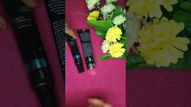 Maybelline New York Fit me Matte+poreless primer / lakme absolute blur perfect primer