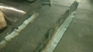 Киа. Замена порогов и ремонт усилителей кузова.
