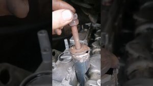 Демонтаж закисших форсунок, 2.2cdi Vito 639