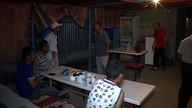 Мигранты из Узбекистана - Анапа смотреть онлайн