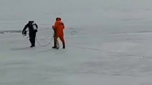 Вызволение из водного плена , снегоход 1