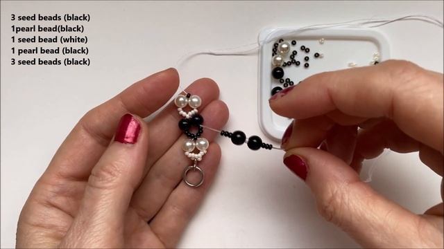 black and white bracelet. beaded bracelet tutorial. DIY
