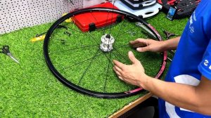 КАК СПИЦЕВАТЬ КОЛЕСО? На какие детали нужно уделять внимание.