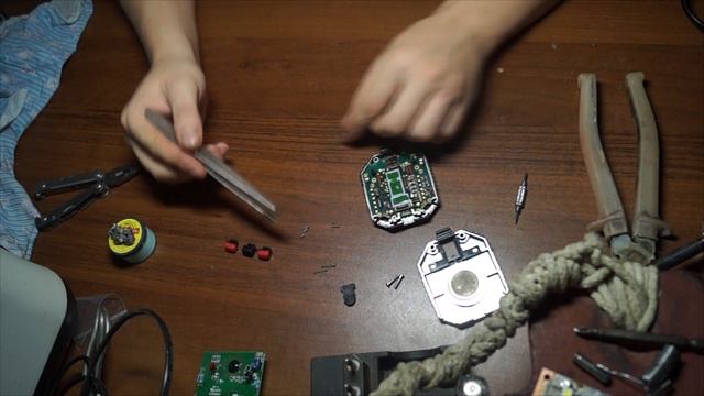 Ремонт часов электроника 56 Часы измеряют пульс Сделланны в СССР!!! смотреть онлайн