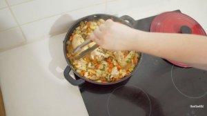 АРОМАТНАЯ КУРИЦА ТУШЁНАЯ С ОВОЩАМИ